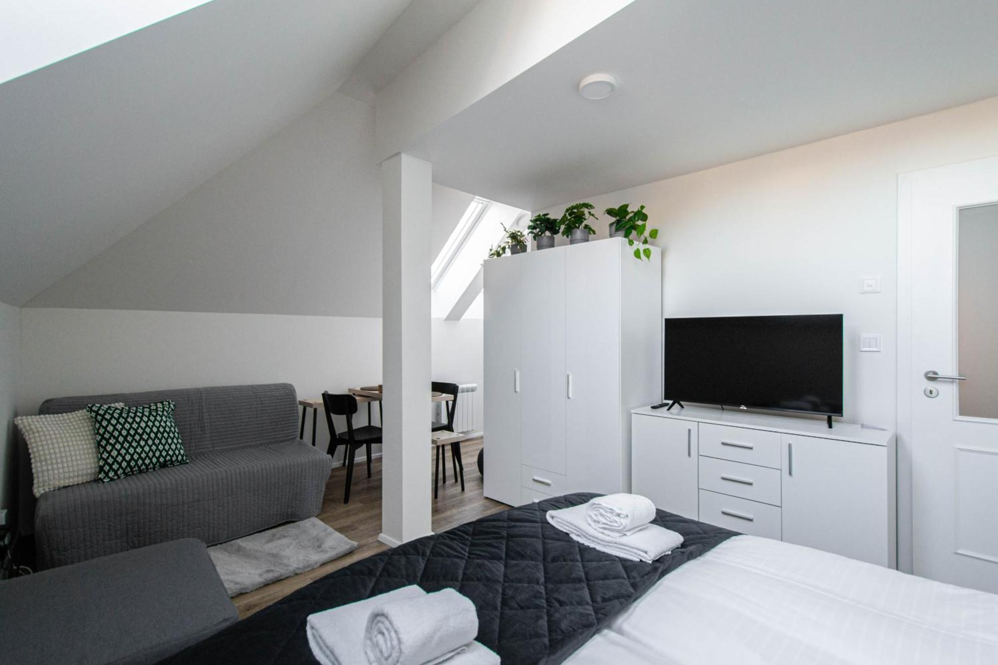 Florenc Charming Apartment